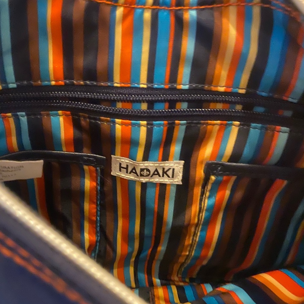 HADAKI purse New Orleans Navy Blue with orange accented striped pockets - Picture 3 of 11